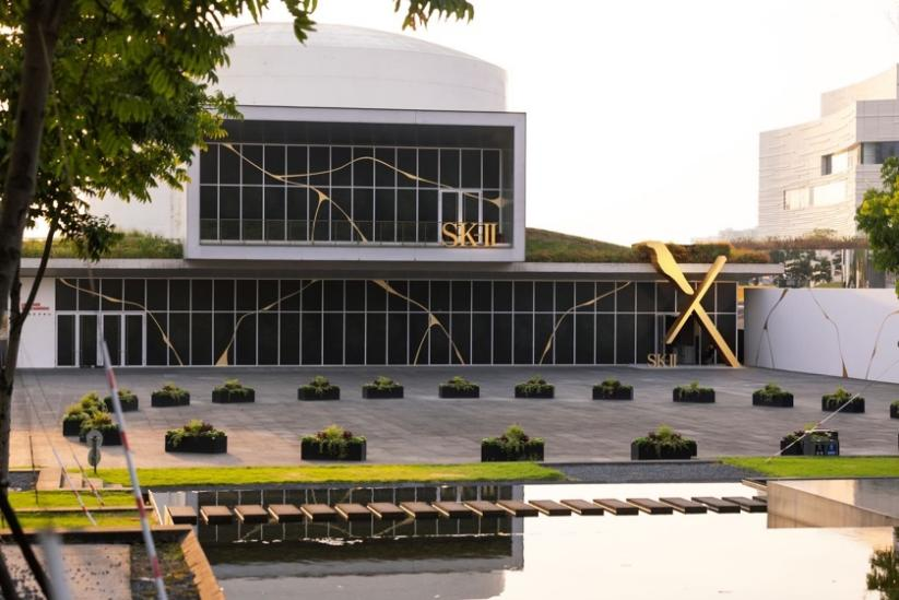 SK-II 全新LXP 匠心系列上市，首场沉浸式五感新品发布体验 “PITERA?与时为友”(图1)